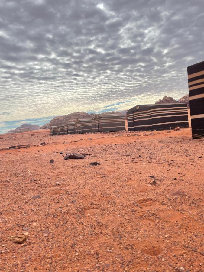 Sand And Stone Camp - Wadi Rum Desert 外观 照片