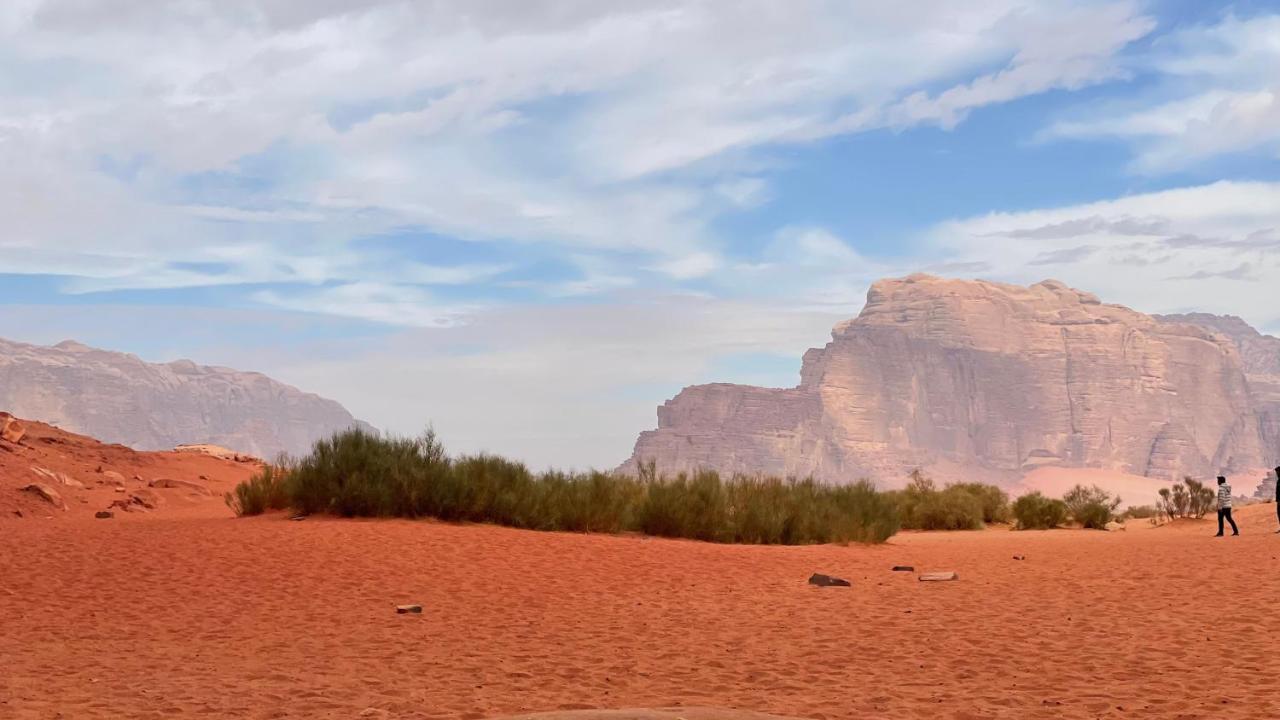 Sand And Stone Camp - Wadi Rum Desert 外观 照片