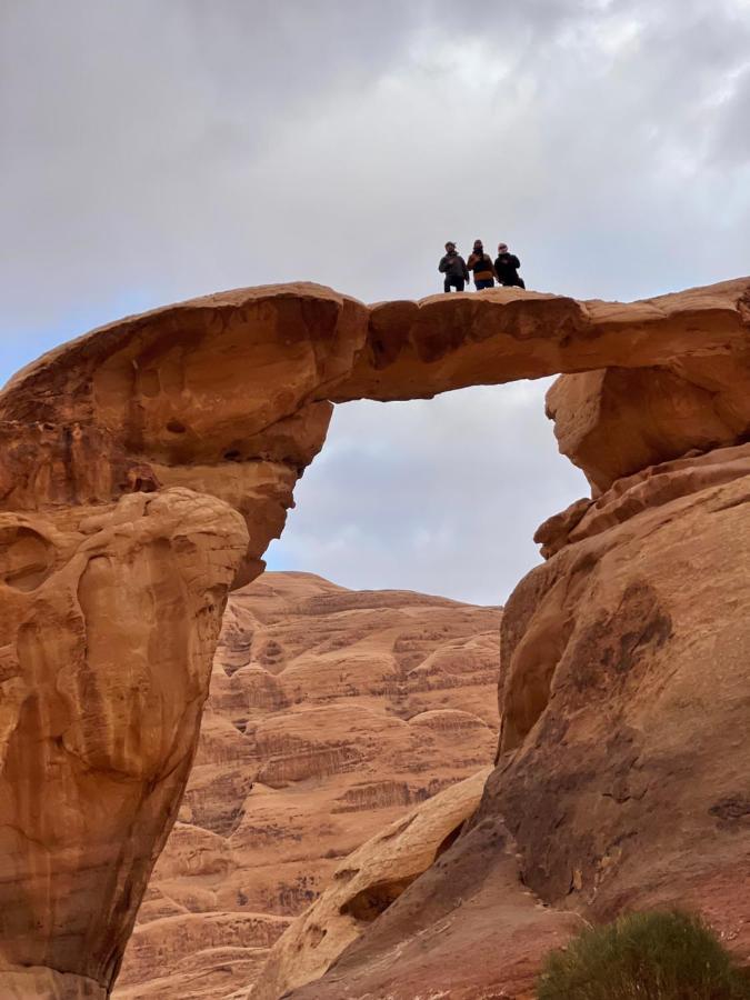 Sand And Stone Camp - Wadi Rum Desert 外观 照片