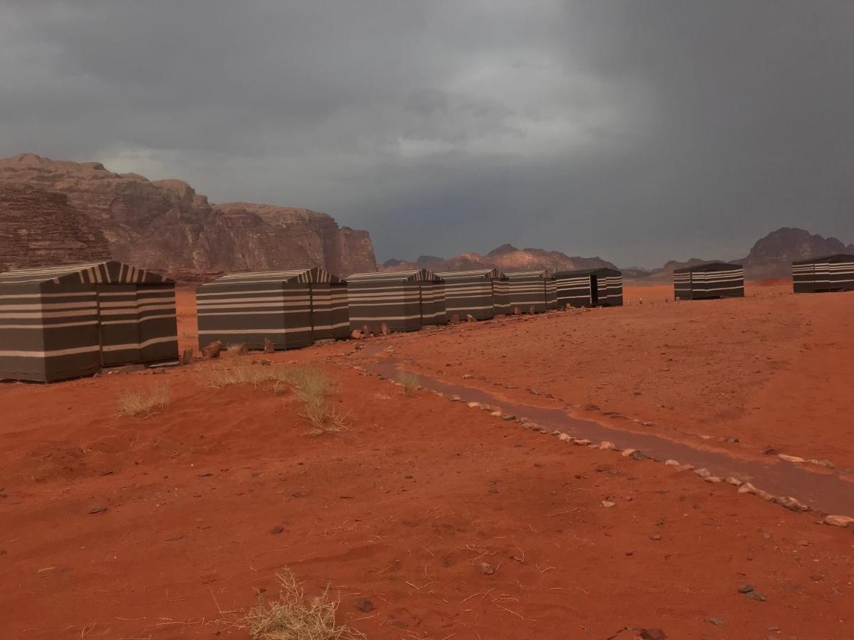 Sand And Stone Camp - Wadi Rum Desert 外观 照片