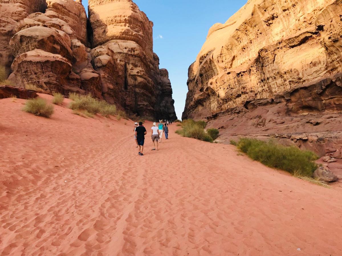 Sand And Stone Camp - Wadi Rum Desert 外观 照片