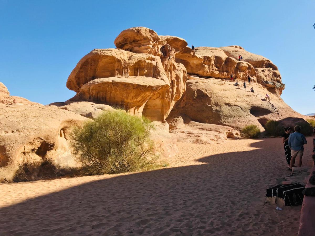 Sand And Stone Camp - Wadi Rum Desert 外观 照片