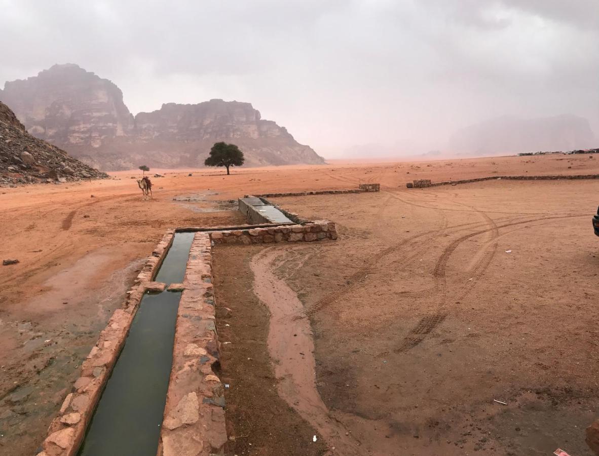 Sand And Stone Camp - Wadi Rum Desert 外观 照片